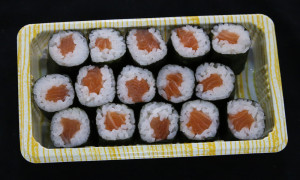 raw-salmon-hosamaku